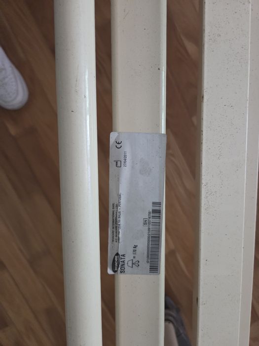 Cama hospitalar articulada INVACARE