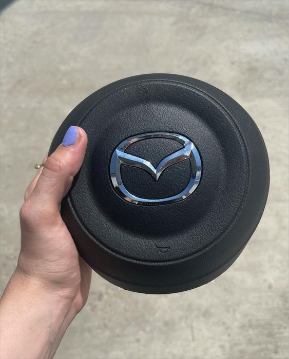 Крышка заглушка руля MAZDA