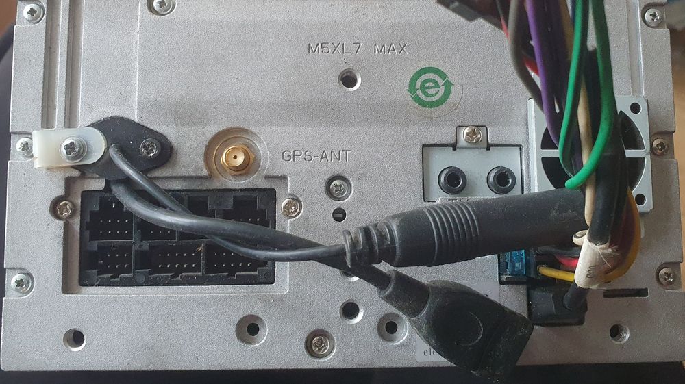 Автомагнитола 2din под ремонт