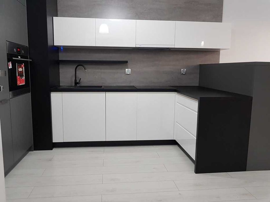 Montaż mebli, kuchennych, składanie mebli. Blaty kuchenne.