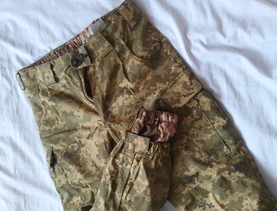 Штани зимові утепленні.