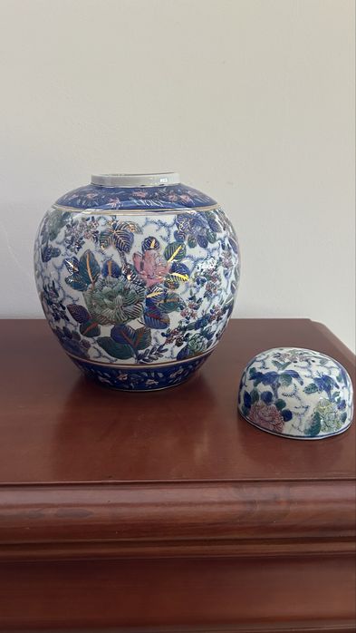 Porcelain Jars436331601462579203