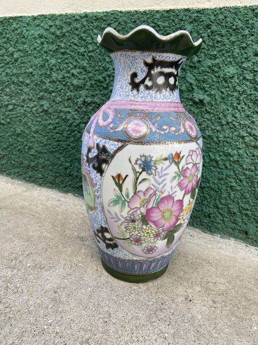 Jarrao em Porcelana