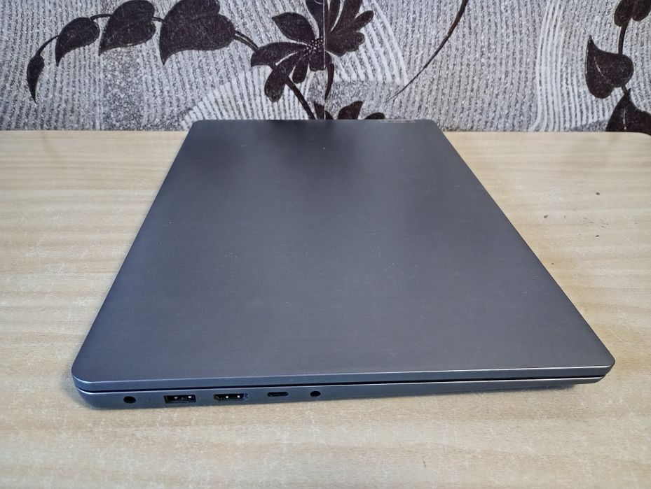 Ноутбук Lenovo IdeaPad 3 15IAU7 Arctic Grey / 15.6" IPS