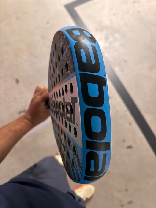 Vendo raquete de padel Babolat air veron de 2024 nova