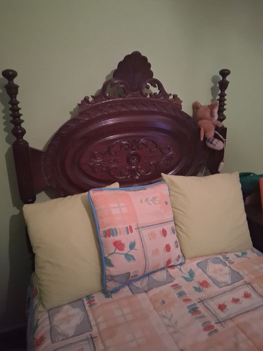 Quarto de cama solteiro vintage