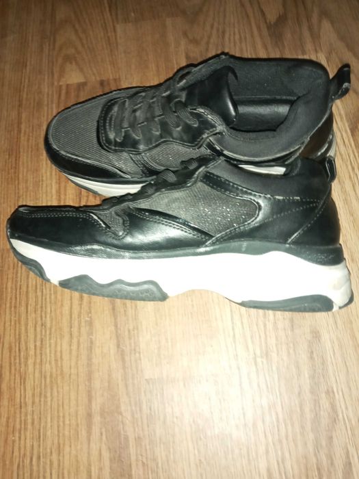 Чоботи  Жіночі  Черевики