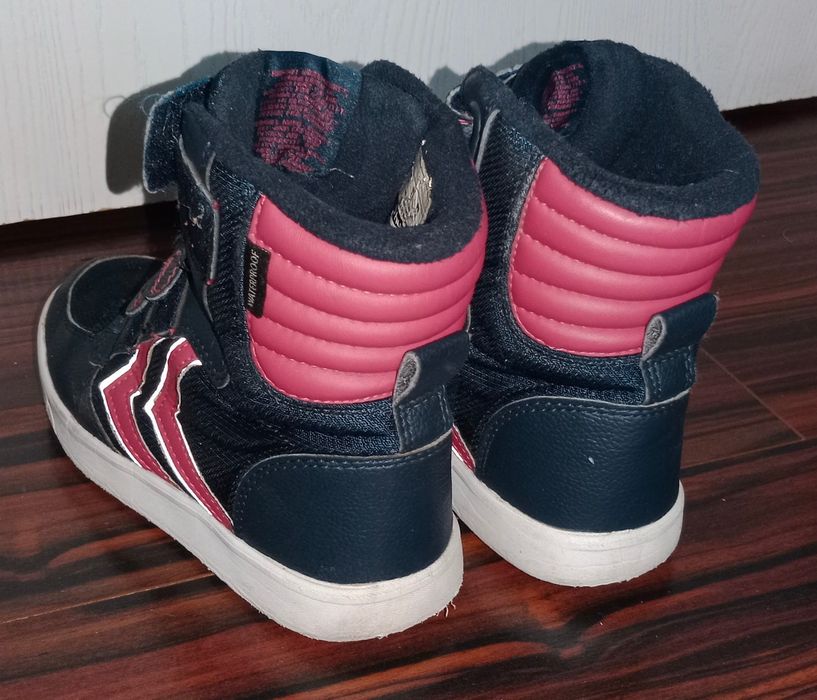 Buty na zimę, marki Hummel z Decathlona