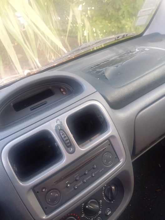 Renault Clio II 1.2 Gasolina — photo 5