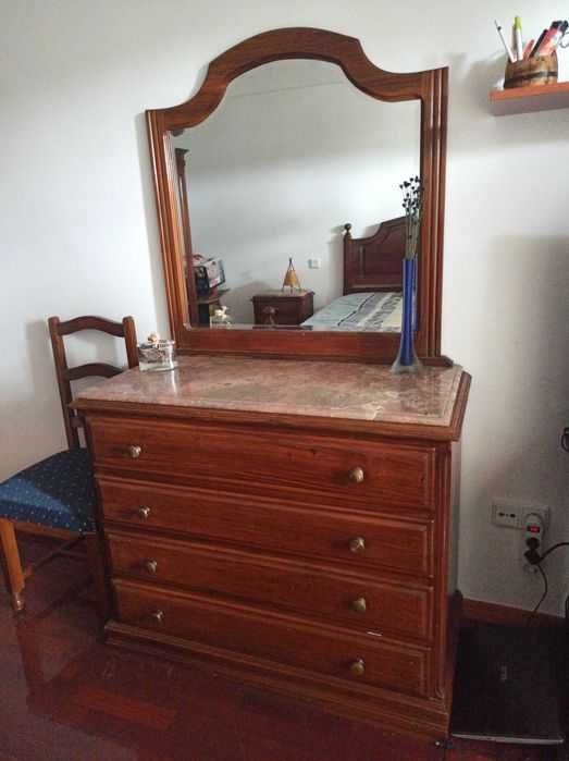 Quarto completo