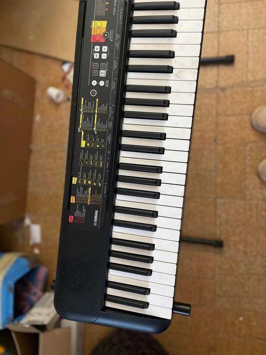 Teclado Yamaha Novo - PSR-F52