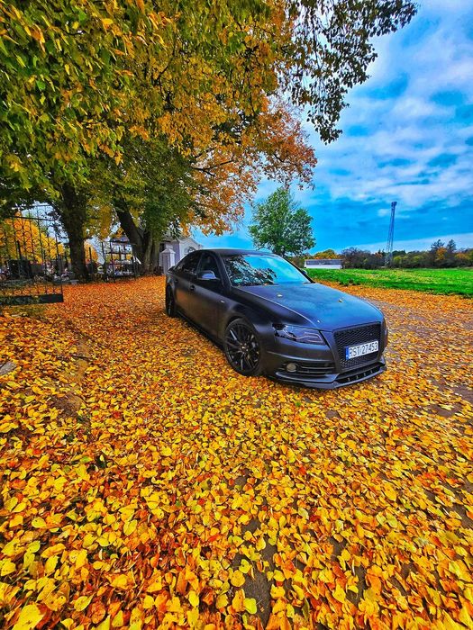 Audi A4 Limousine Audi a4 b8 8k Anglik