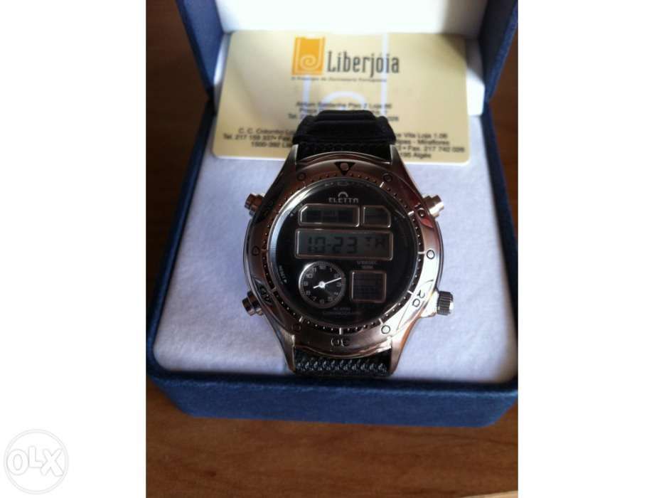 Relógio Cronógrafo 100m water resistant Eletta