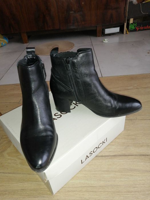 Botki buty skózany firmy Lasocki