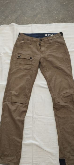 Spodnie G-Star Raw Comic 5620 Tapered- beżowe  Len z Bawełna Dziwny ko