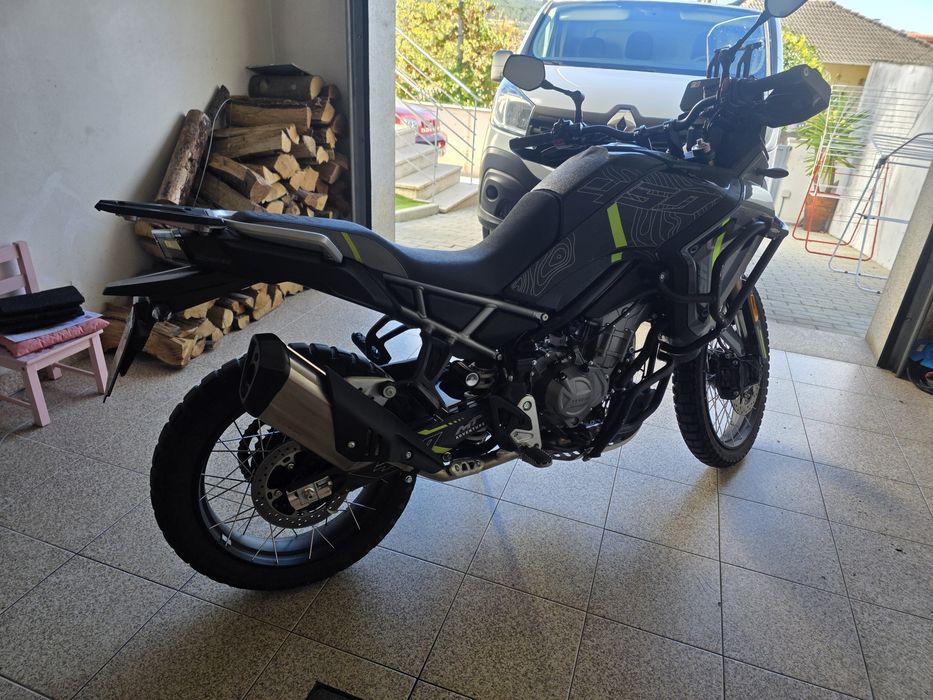 Cfmoto 450 mt das últimas vendidas nesta cor