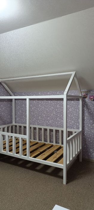 Продам детскую кровать