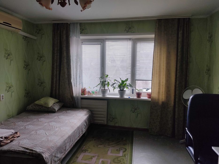 Нерухомість.Кімната