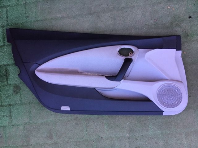 Honda CRZ - Boczek Drzwi
