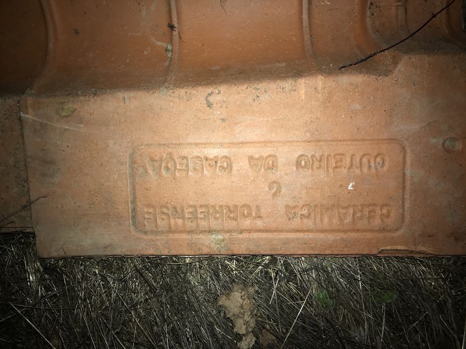 Telhas usadas varias