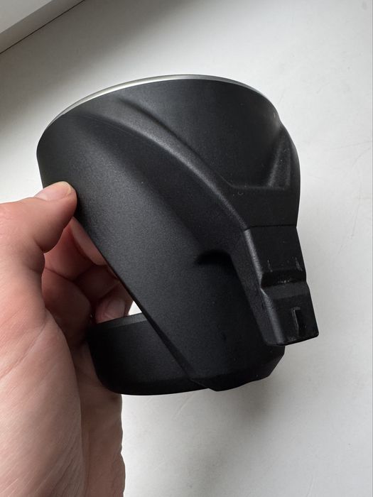 BMW i3 i01 підсклянник/ подстаканник