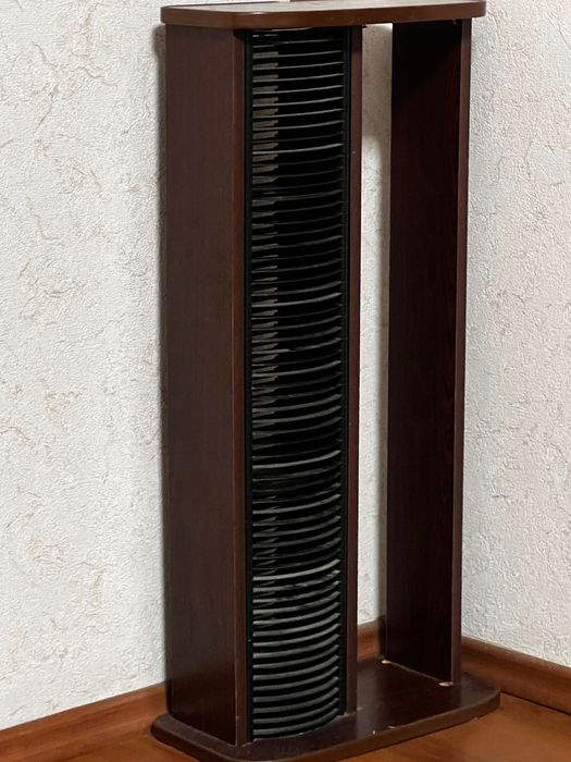 Поличка під диски