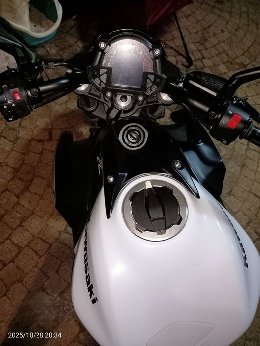 Mota Kawasaki z650