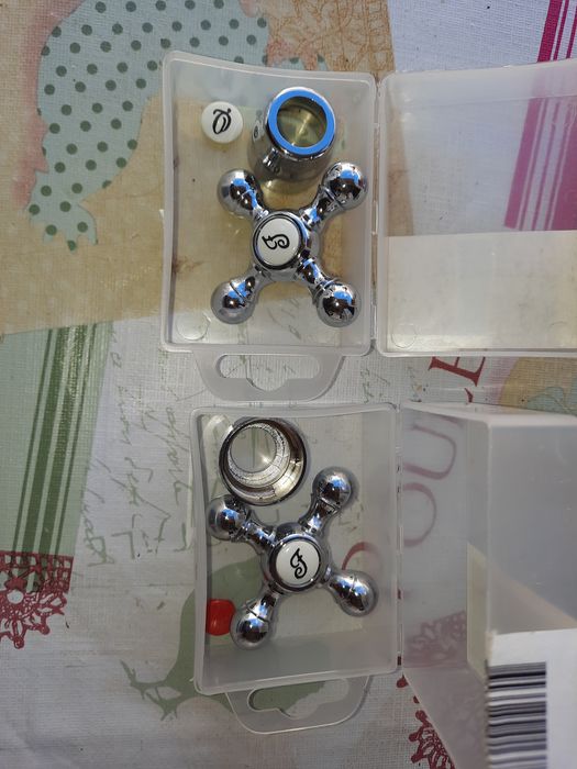 Selling Various Items466525684236953602