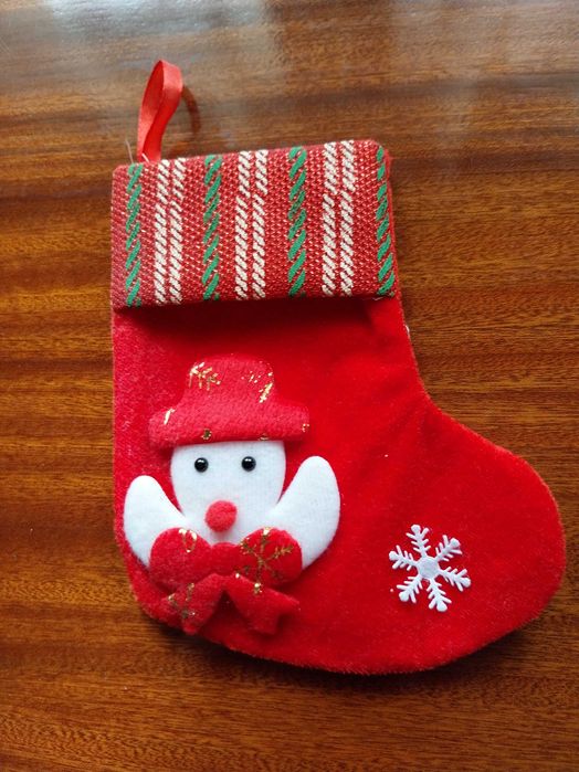 Meia natalícia para pendurar, colocar doces, dinheiro  surpresas Natal