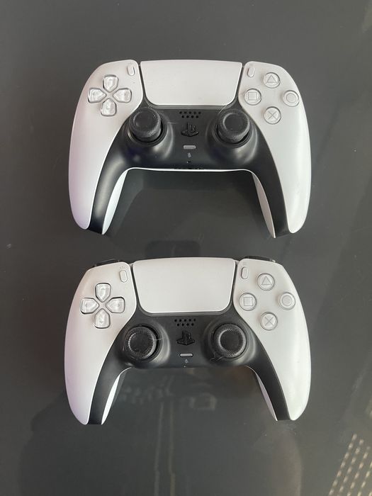 PS5 Avaria ( descrição ) , 2 Comandos e Jogos