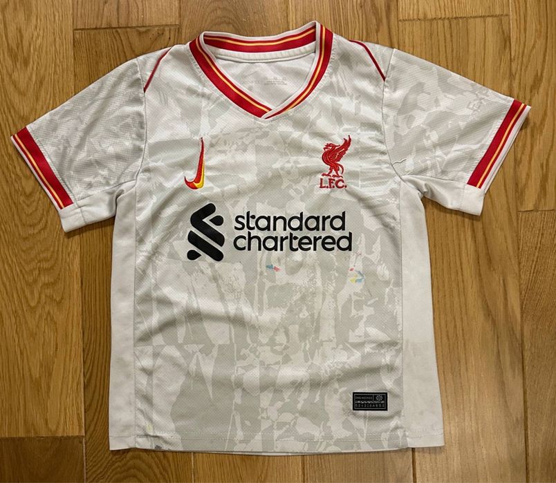 Дитяча футболка Nike Liverpool на 6-9 років
