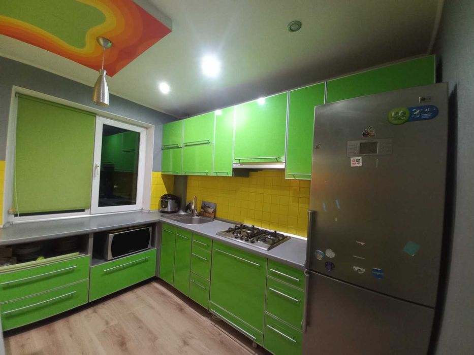 Продам двухкомнатную квартиру с ремонтом на Осипенковском мкр