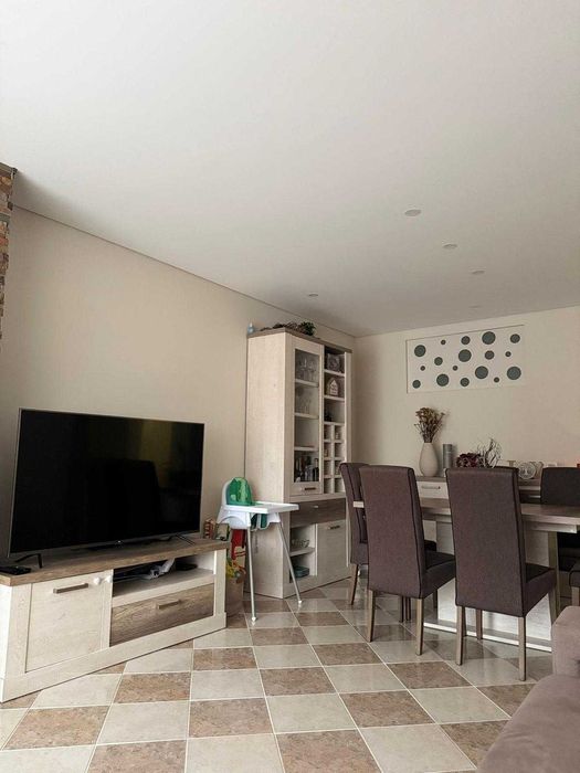 Móveis de sala e hall + espelho