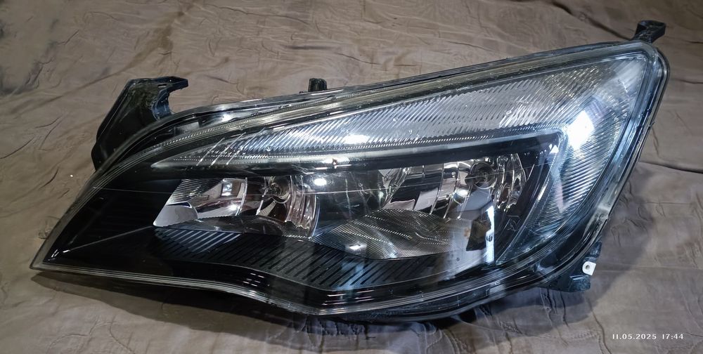 Фара ліва Opel Astra J рестайл