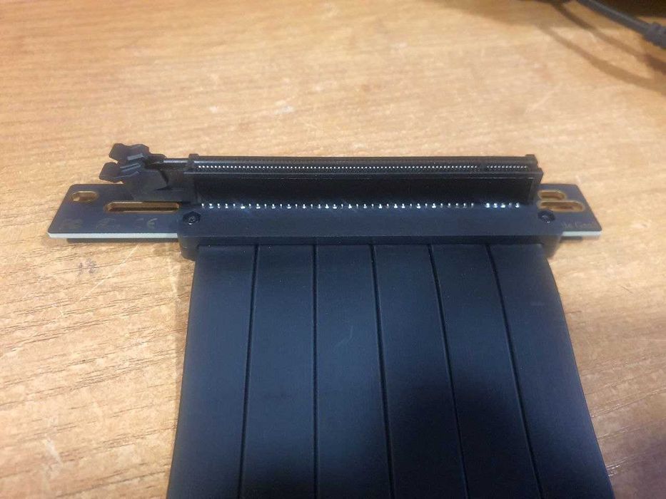 Райзер угловой и прямой 20см PCI-E 16x 3.0 4.0.