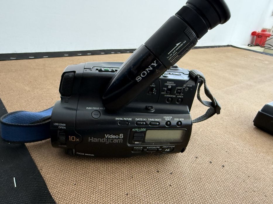Sony video 8 handycam VINTAGE