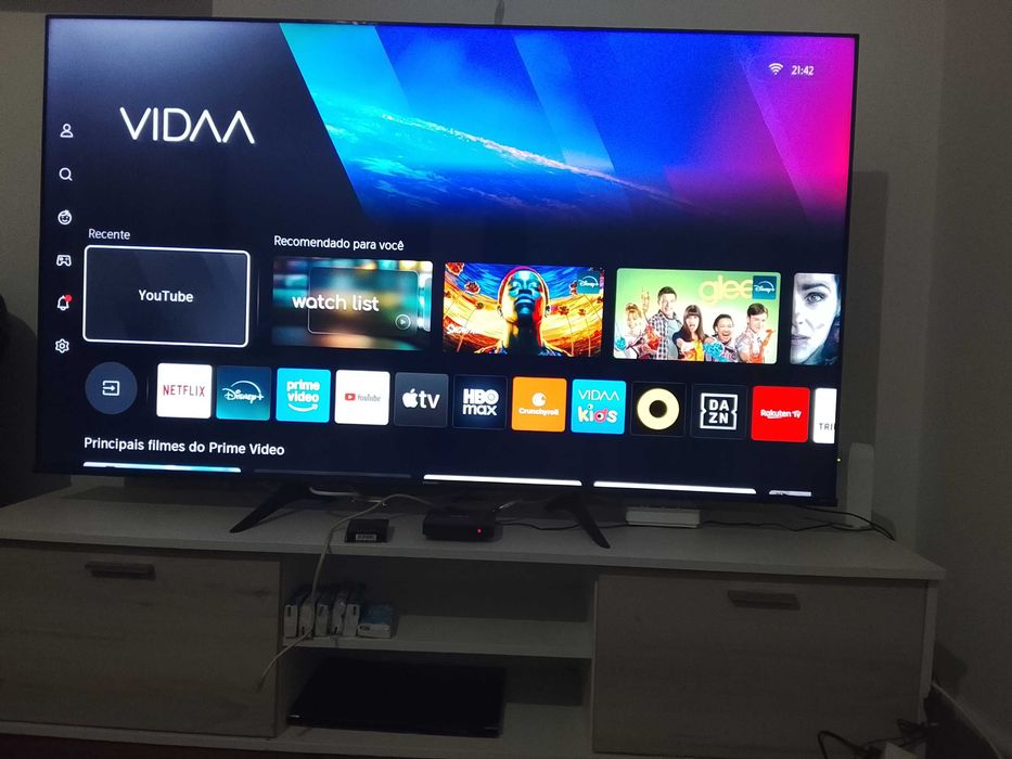 Samart TV e móvel  de sala completo