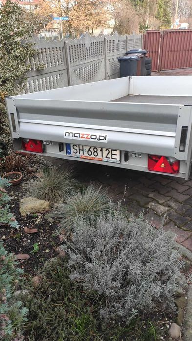 Nowa przyczepa 2200kg