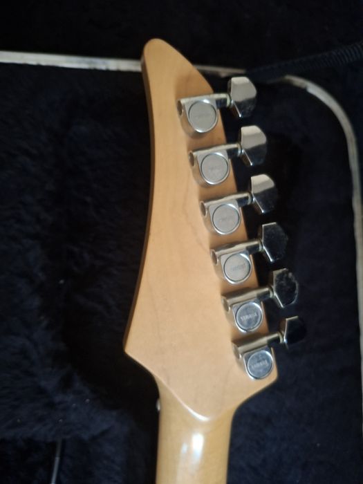 Yamaha RGX 121 de 1992 – 100% Original com Estojo Rígido