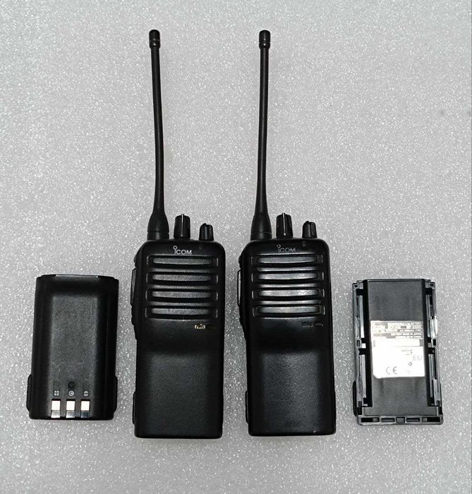 Радиостанция, рация Icom IC-F16 VHF, IC-F26 UHF. В комплекте 2 аккума.
