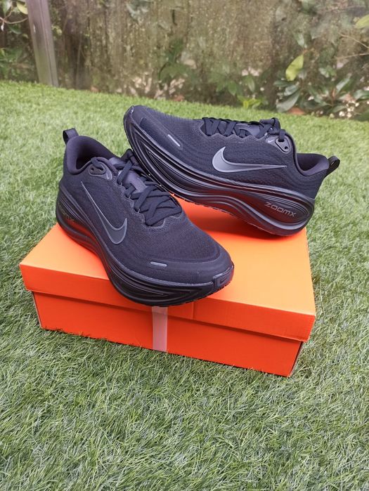 Nike Vomero Plus  EU40,5