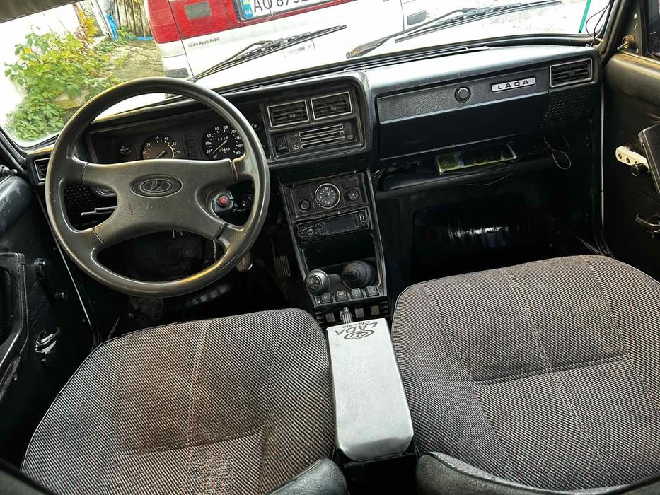 ваз 21043 біла 2002