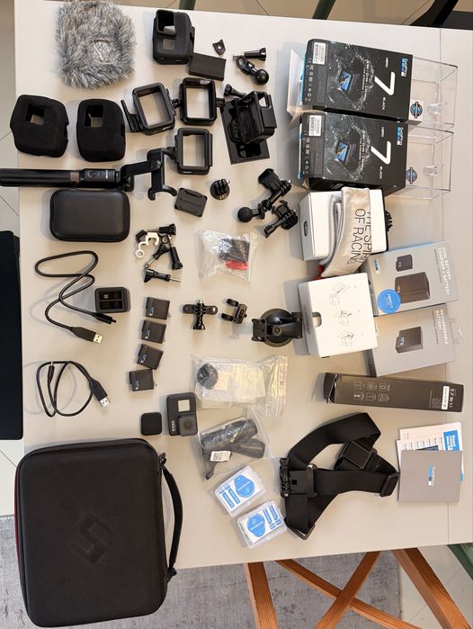 GoPro Hero 7 Black super używana+ bardzo duzo dodatkow