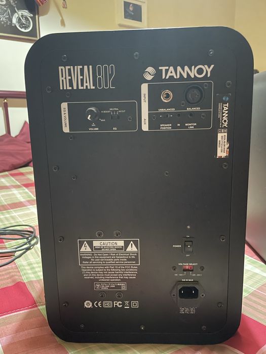 Tannoy Reveal 802 (venda do par)