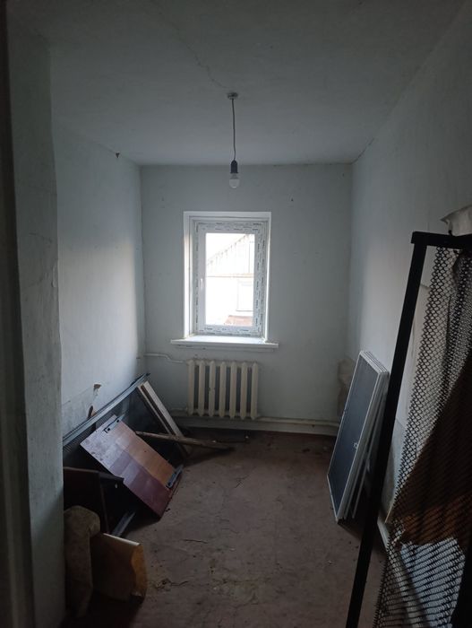 Продаж цегляного будинку