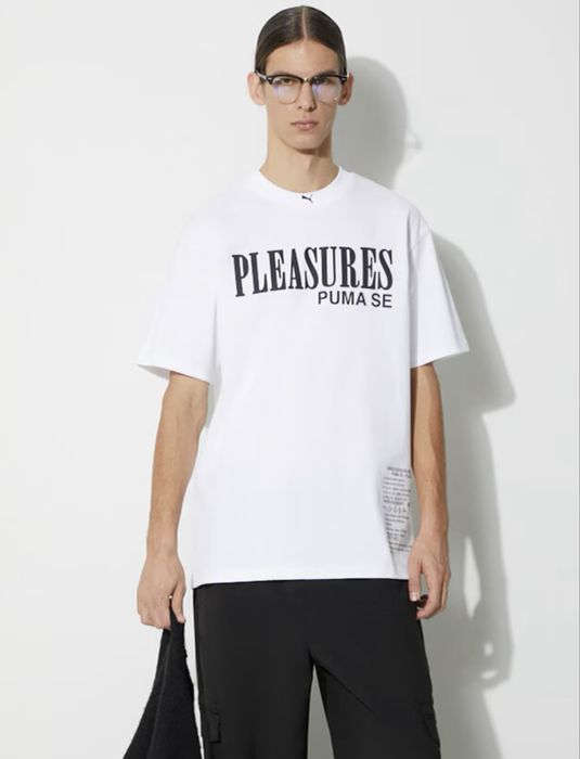 Футболка pleasures х puma нова