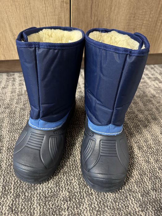 Резинові,гумові теплі,утеплені сапожки,чобітки,розмір 35-36!