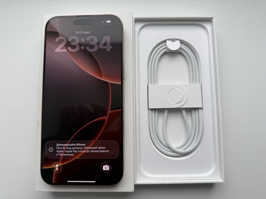 Apple iPhone 16 Pro Max 256gb Gold Neverlock 94%