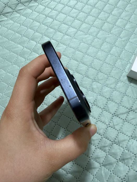 Iphone 15 pro azul