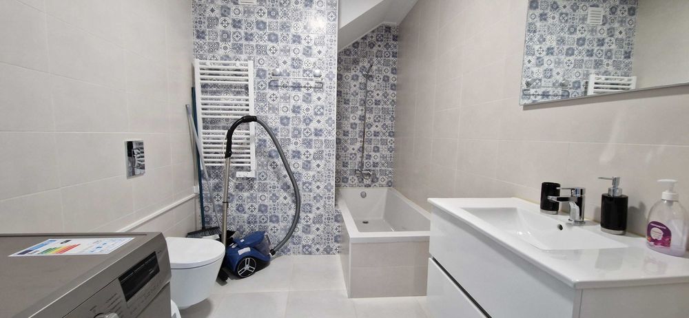 Apartamento T3 para férias com piscina e lugar de garagem